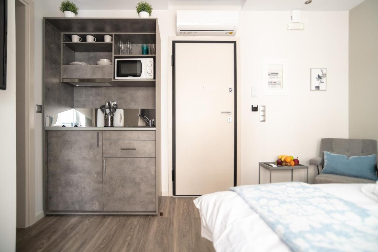 شقة A13 Pristine & Sunny 30M2 Flat Near Syntagma Sq أثينا المظهر الخارجي الصورة