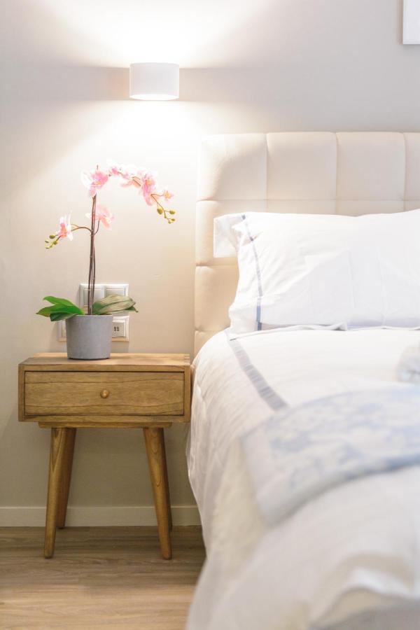 شقة A13 Pristine & Sunny 30M2 Flat Near Syntagma Sq أثينا المظهر الخارجي الصورة