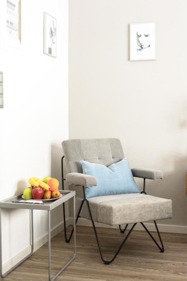 شقة A13 Pristine & Sunny 30M2 Flat Near Syntagma Sq أثينا المظهر الخارجي الصورة